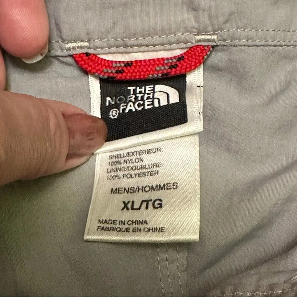 The North Face Gray Button-Up Shirt size XL